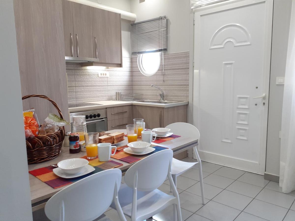 Dennis Stylish Apartment Kato Daratso Exterior photo